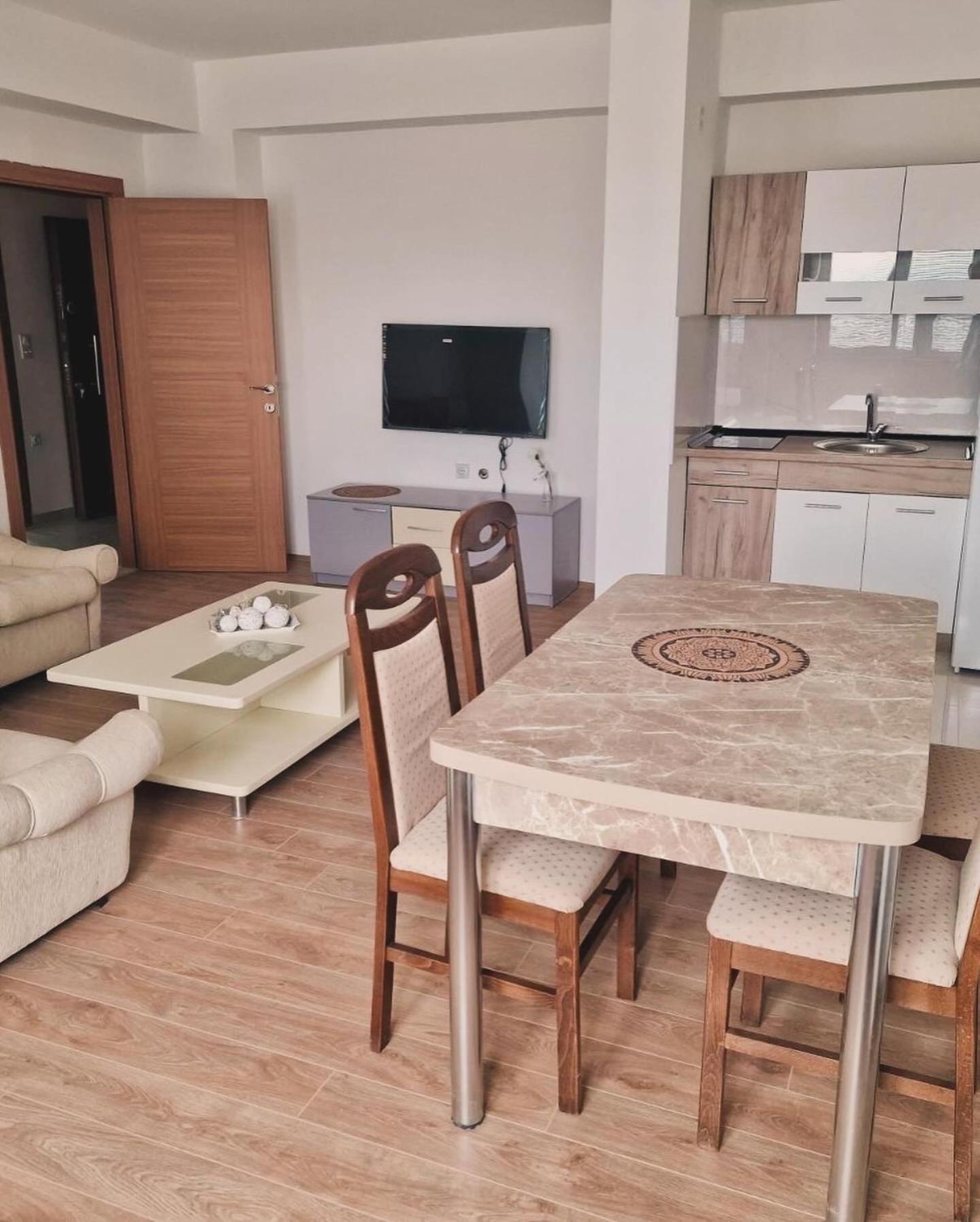 Central Comfort- Fresh & Modern Μπίτολα Εξωτερικό φωτογραφία